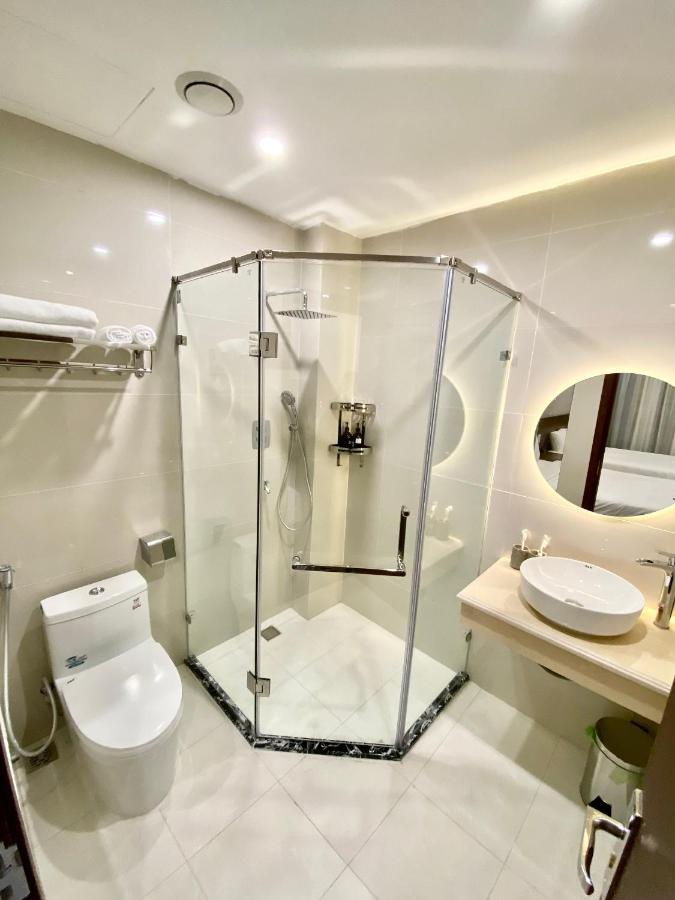 Moonlight Hotel 하롱 외부 사진